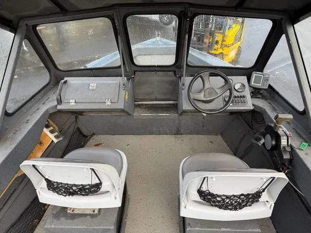 Slide: The Image of Hewescraft River Runner 16 1998 - 4