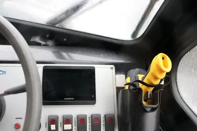 Slide: The Image of Thunder Jet 18 OS 2017 - 17