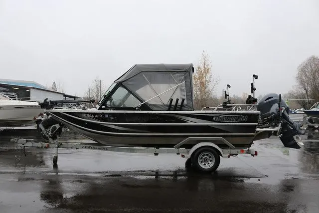 Slide: The Image of Thunder Jet 18 OS 2017 - 24