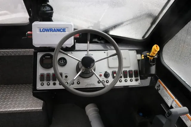 Slide: The Image of Thunder Jet 18 OS 2017 - 5