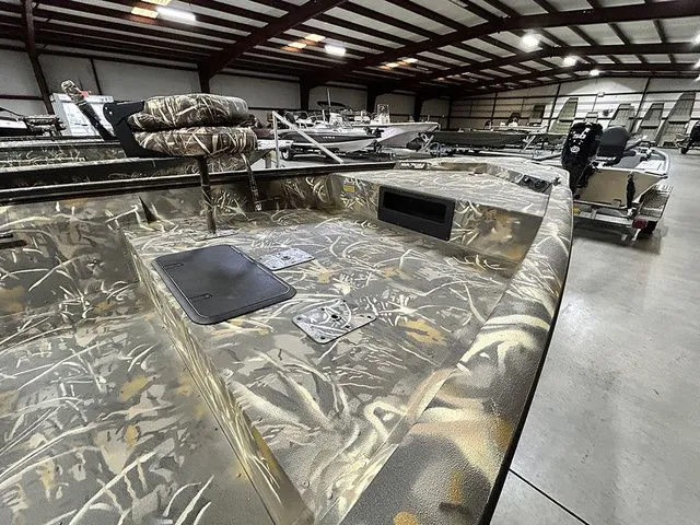 Slide: The Image of War Eagle 961 Blackhawk 2026 - 7