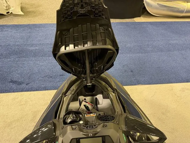 Slide: The Image of Sea-Doo GTI SE 170 2026 - 13
