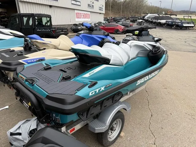 Slide: The Image of Sea-Doo GTX 2026 - 5