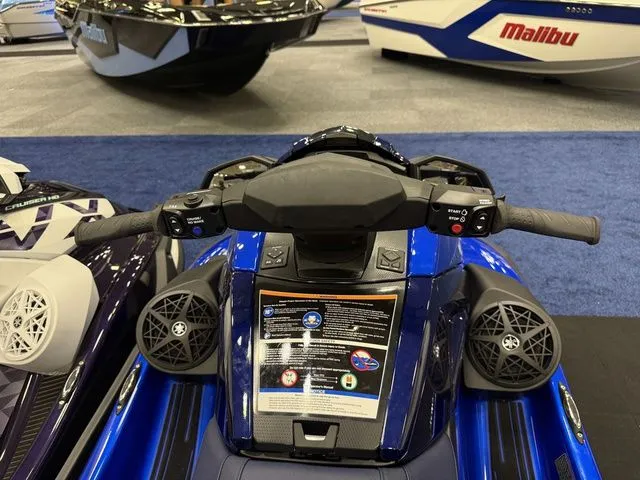 Slide: The Image of Yamaha VX Limited 2026 - 6