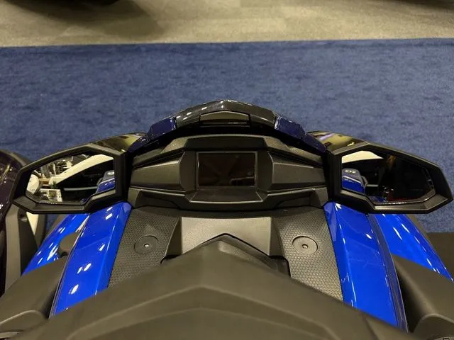 Slide: The Image of Yamaha VX Limited 2026 - 9