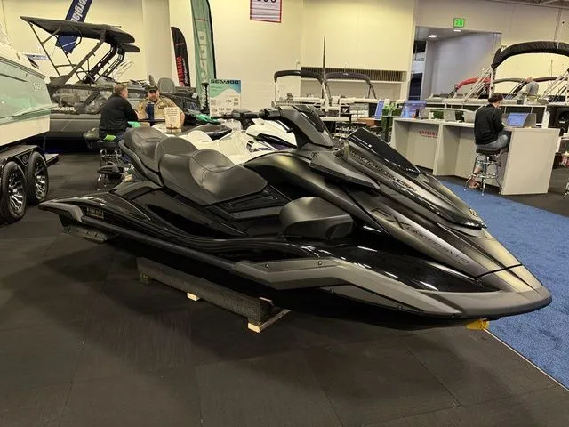 Slide: The Image of Yamaha FX Limited SVHO 2026 - 4