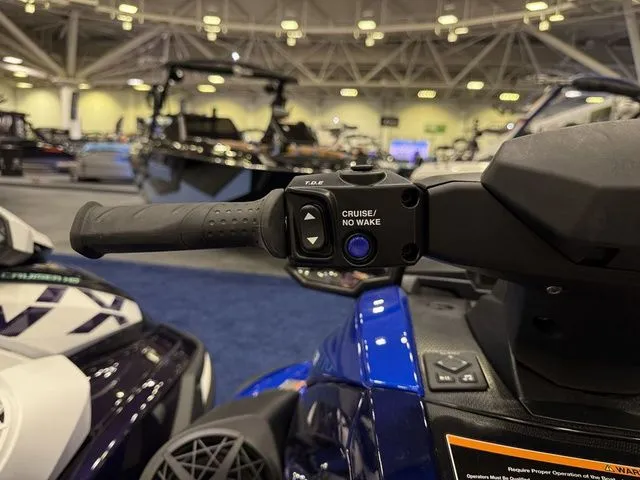 Slide: The Image of Yamaha VX Limited 2026 - 8