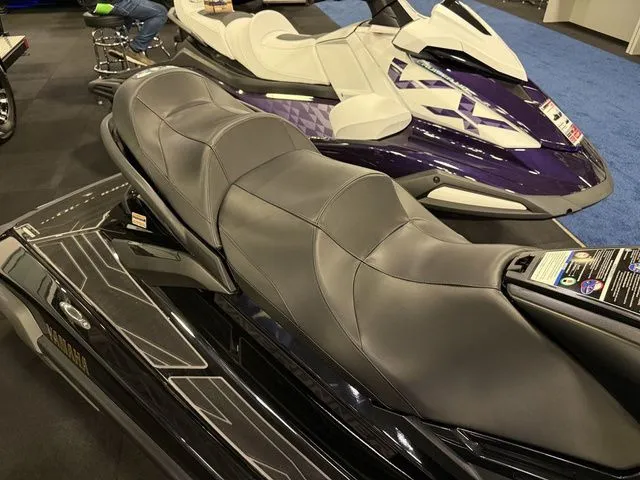 Slide: The Image of Yamaha FX Limited SVHO 2026 - 9