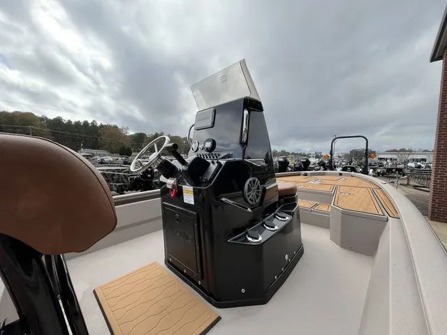 Slide: The Image of Avid 21 FSX 2026 - 14