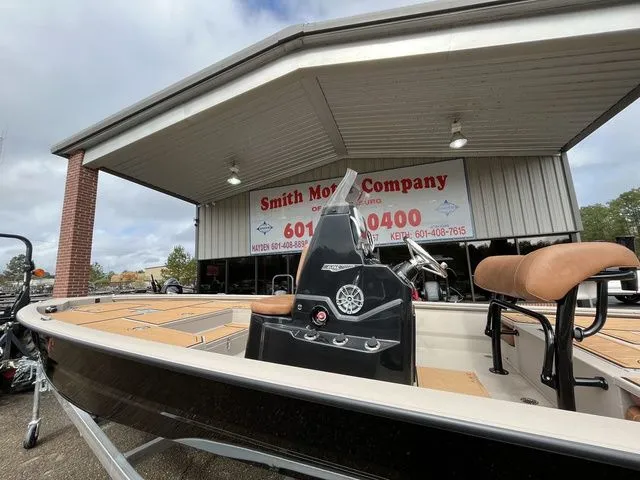 Slide: The Image of Avid 21 FSX 2026 - 2