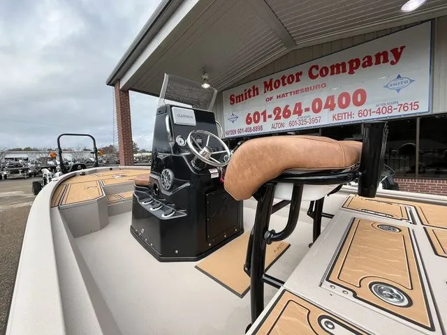 Slide: The Image of Avid 21 FSX 2026 - 9