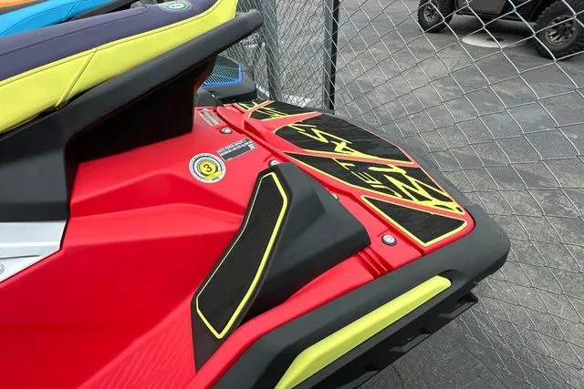 Slide: The Image of 2026 Yamaha WaveRunner JETBLASTER PRO in red and nightshade colors. - 10