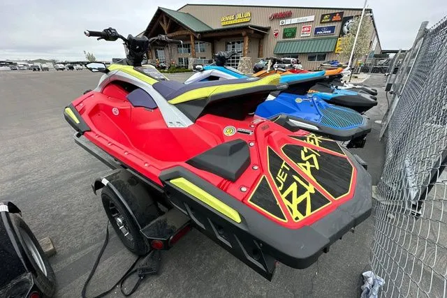 Slide: The Image of 2026 Yamaha WaveRunner JETBLASTER PRO in red and nightshade on trailer. - 5