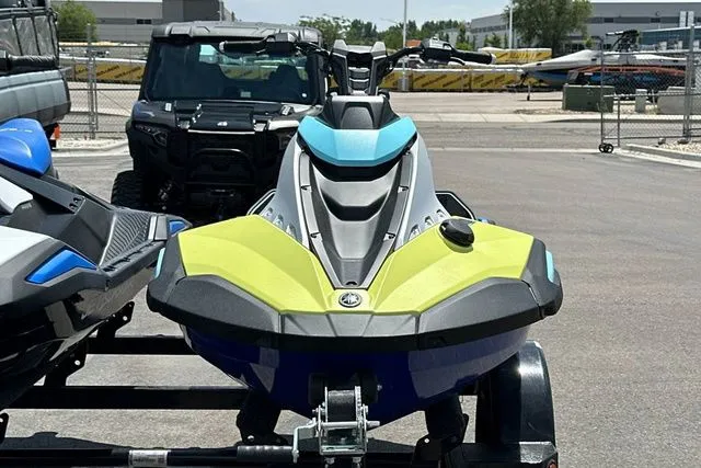 Slide: The Image of 2026 Yamaha WaveRunner JETBLASTER PRO in blue and yellow on trailer. - 3
