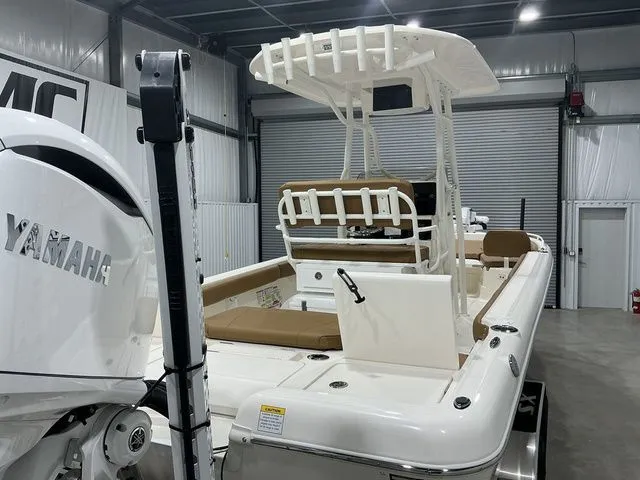 Slide: The Image of Skeeter SX2550 2026 - 29