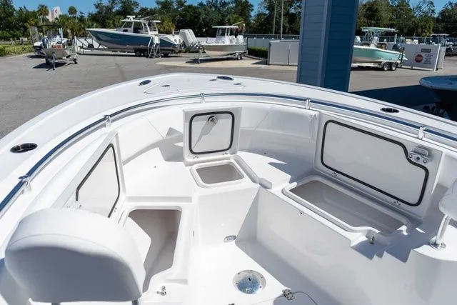 Slide: The Image of Sportsman Heritage 231 Center Console 2026 - 32