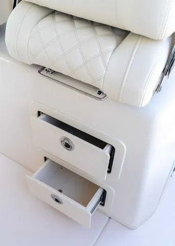 Slide: The Image of Grady-White 281 Coastal Explorer 2026 - 12