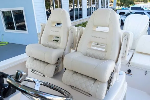 Slide: The Image of Grady-White 281 Coastal Explorer 2026 - 9