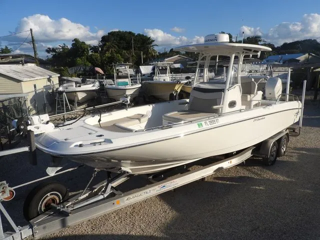 The Image of Boston Whaler 270 Dauntless 2019 - 1