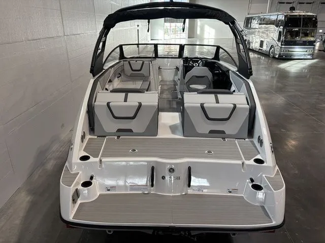 Slide: The Image of Yamaha AR220 2026 - 8