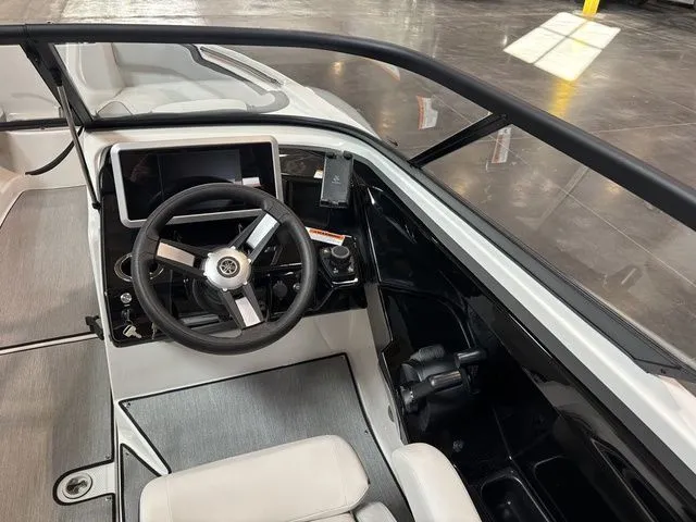 Slide: The Image of Yamaha AR250 2026 - 10