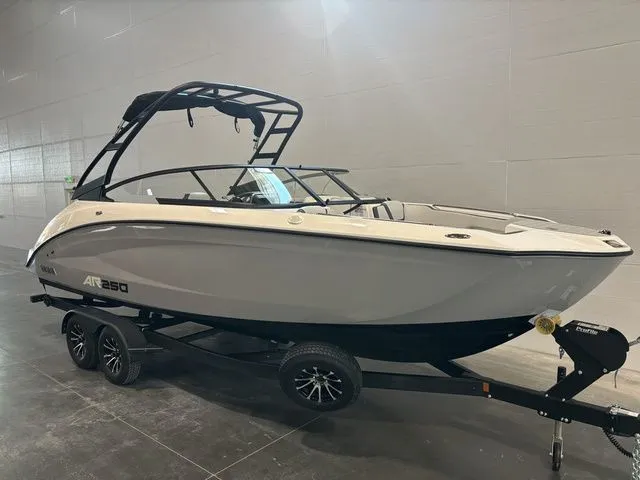 Slide: The Image of Yamaha AR250 2026 - 5