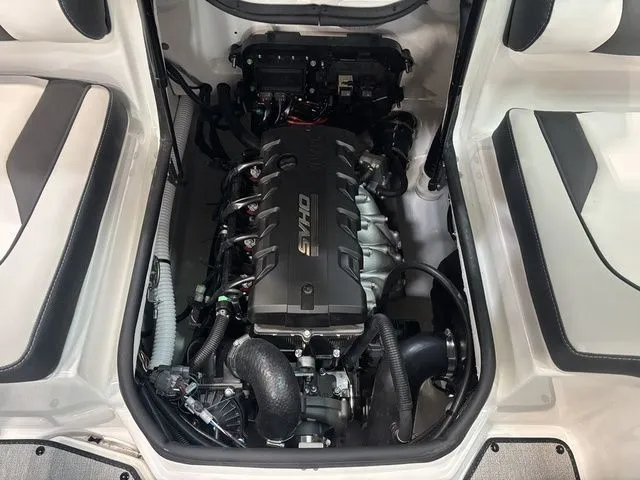 Slide: The Image of Yamaha AR195 2026 - 18