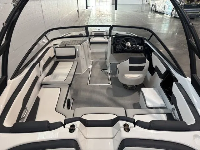 Slide: The Image of Yamaha AR195 2026 - 9