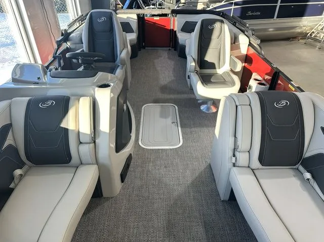 Slide: The Image of Barletta Cabrio 22QC 3T 2026 - 14