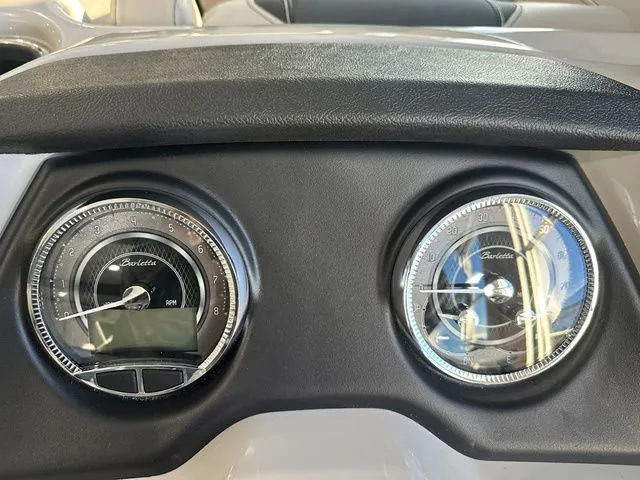 Slide: The Image of Barletta Cabrio 22QC 3T 2026 - 25