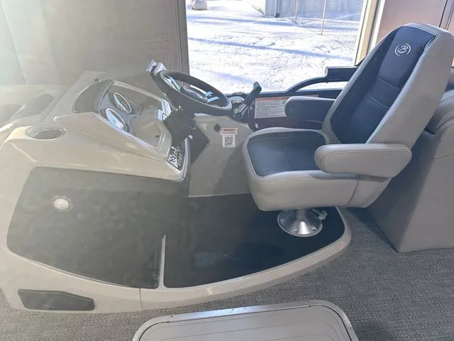 Slide: The Image of Barletta Cabrio 22QC 3T 2026 - 8