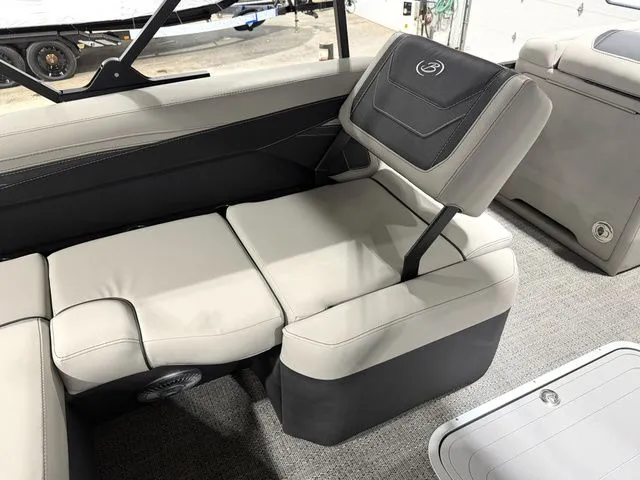 Slide: The Image of Barletta Cabrio 22U 3T 2026 - 14