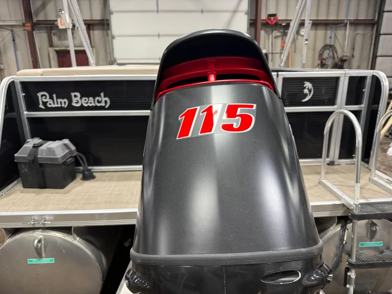 Slide: The Image of Palm Beach Ultra 240 Cruise Pontoon & Suzuki 115HP 4-Stroke EFI 2015 - 30
