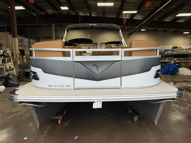 Slide: The Image of Tahoe Sport 2185 Rear Fish & Honda 4-Stroke EFI 2026 - 30