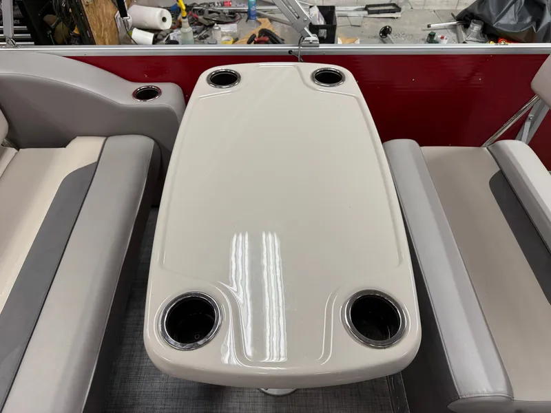 Slide: The Image of Princecraft Vectra 23 RL Dinette Swingback Pontoon & 115HP - $29995 2021 - 24