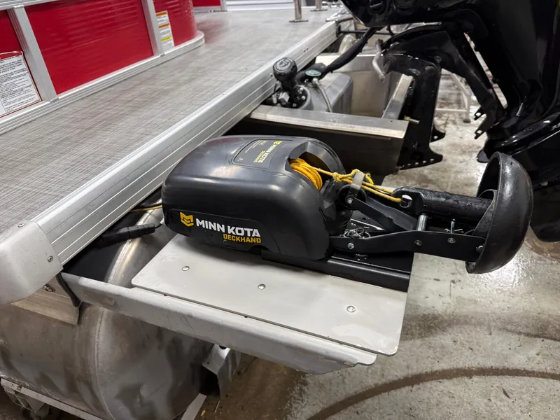 Slide: The Image of Princecraft Vectra 23 RL Dinette Swingback Pontoon & 115HP - $29995 2021 - 35