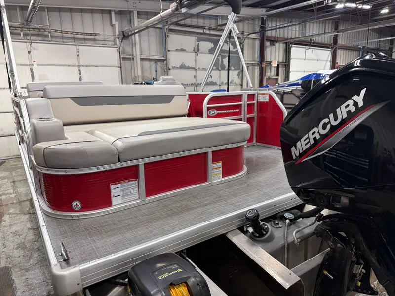 Slide: The Image of Princecraft Vectra 23 RL Dinette Swingback Pontoon & 115HP - $29995 2021 - 37
