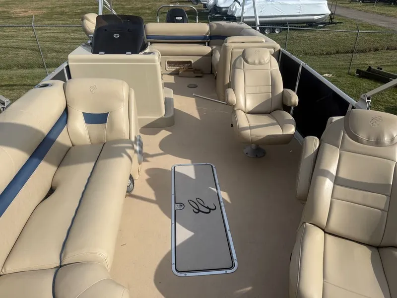 Slide: The Image of Cypress Cay Cayman 250 2013 - 4