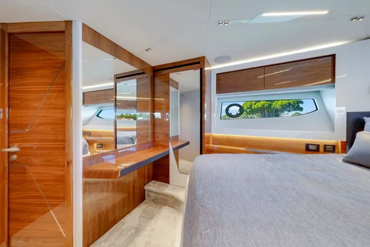 Slide: The Image of 2022 Sunseeker 65 Sport Yacht - Image 41 - 41