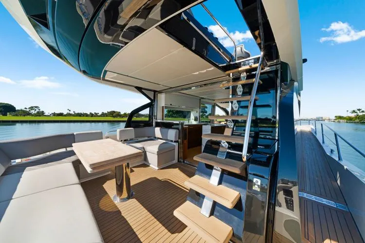 Slide: The Image of 2022 Sunseeker 65 Sport Yacht - Image 52 - 52