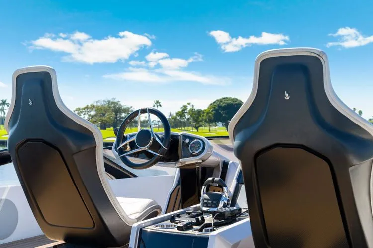 Slide: The Image of 2022 Sunseeker 65 Sport Yacht - Image 56 - 56