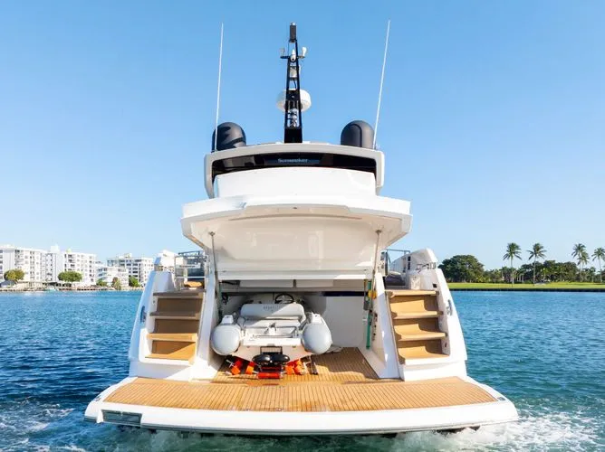 Slide: The Image of 2022 Sunseeker 65 Sport Yacht - Image 8 - 8
