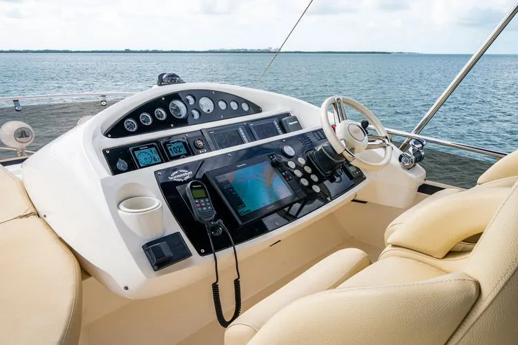 Slide: The Image of 2013 Sunseeker Manhattan 53 - Image 36 - 36