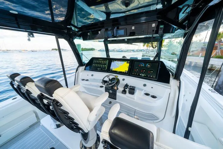 Slide: The Image of 2021 Hcb 65 Estrella - Image 16 - 16