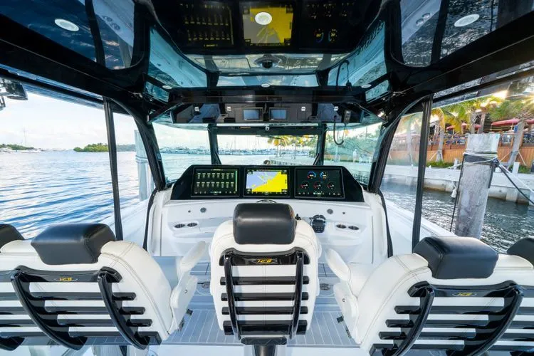 Slide: The Image of 2021 Hcb 65 Estrella - Image 17 - 17