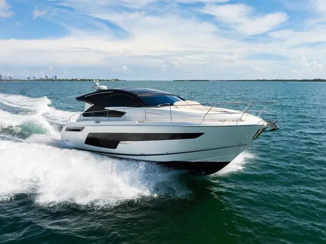 The Image of 2024 Fairline Targa 50 Gt - Image 1 - 1