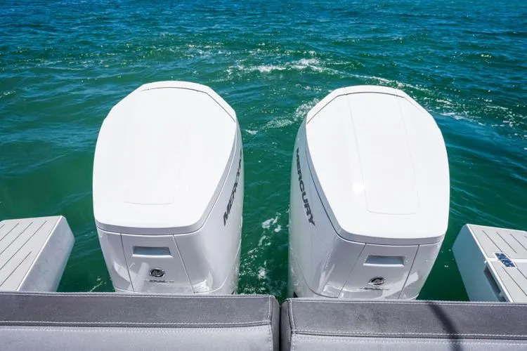 Slide: The Image of 2023 Galeon 375 Gto - Image 14 - 14