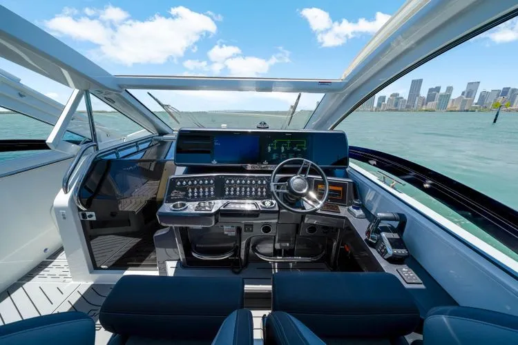 Slide: The Image of 2023 Galeon 375 Gto - Image 23 - 23