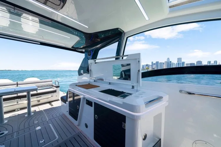 Slide: The Image of 2023 Galeon 375 Gto - Image 31 - 31