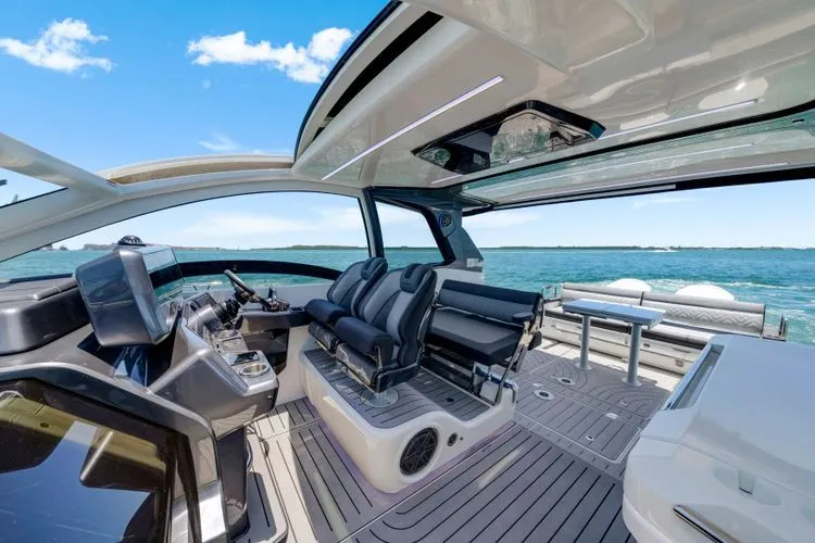 Slide: The Image of 2023 Galeon 375 Gto - Image 34 - 34